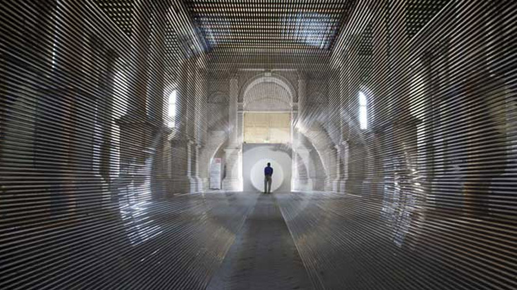 Le « Tube » de Zilvinas Kempinas à la biennale de Venise : quelques photos